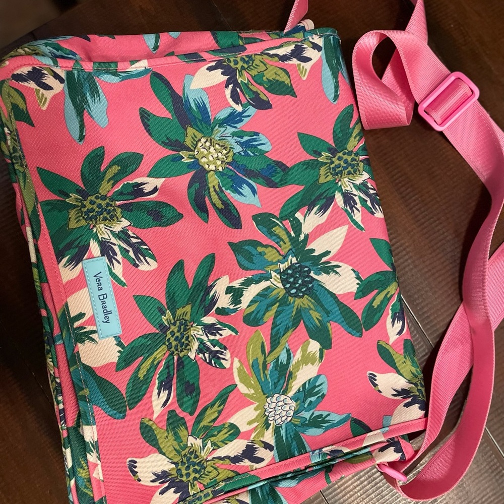 Vera Bradley floral messenger bag